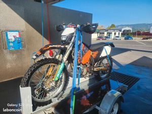 250 KTM EN TRES TRES BONNE ÉTAT