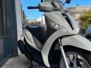 PIAGGIO MEDLEY 125