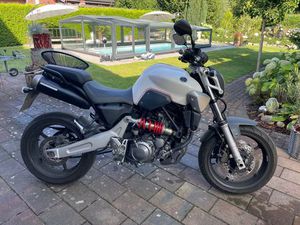 YAMAHA MT 03