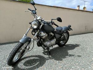 YAMAHA VIRAGO 125 BOBBER