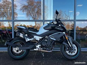 CFMOTO 800NK ADVANCED GRIS AÉROLYTE