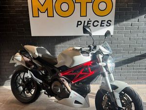 DUCATI MONSTER 796 2011 – 38 040 KM – BRIDABLE A2 – GARANTIE 3 MOIS