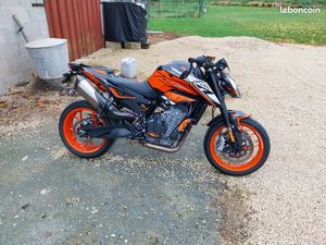 KTM 790 DUKE