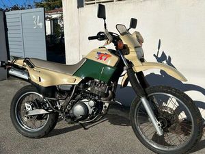 YAMAHA XTE 600