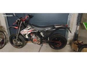 MOTO RIEJU MRT 50 CC