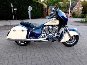 ② INDIAN CHIEFTAIN 111 (1811 CC) 3500 KM , GARANTIE 1 AN