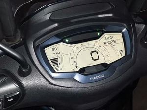 PIAGGIO - BEVERLY 400 HPE