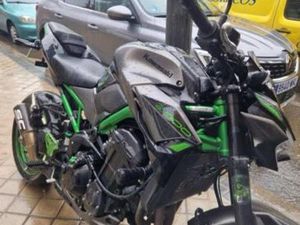 KAWASAKI - Z900