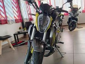 UM XTREET 125 RS 125 PRONTA CONSEGNA
