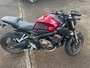 HONDA CB650R NAKED PETROL MANUAL EURO 5 (95 PS) 649 CC