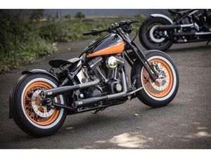 HARLEY SPRINGER BOBBER CUSTOM UMBAU