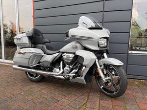 HARLEY-DAVIDSON FLHXU STREET GLIDE ULTRA WILBERS / JEKILL&HYDE
