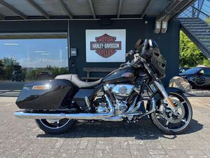 HARLEY-DAVIDSON STREET GLIDE