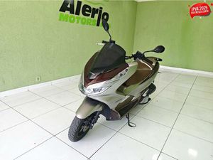 HONDA PCX 150/DLX