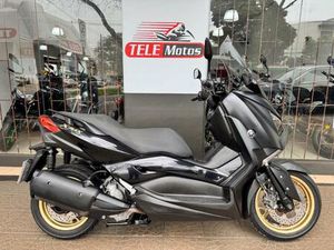 YAMAHA XMAX 250