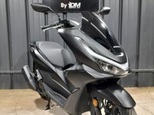 HONDA PCX125 2025 125 CM3 | SCOOTER | 470 KM | NOIR | 84130 LE PONTET