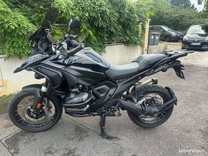 BMW R1300 GS TRIPLE BLACK +AKRAPOVIC 4 PACKS GARANTIE JUSQU’À 2029