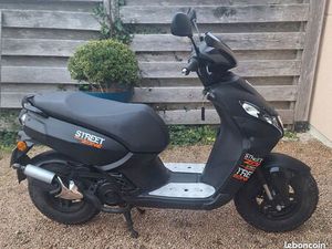 SCOOTER PEUGEOT KISBEE