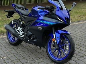 YAMAHA R125