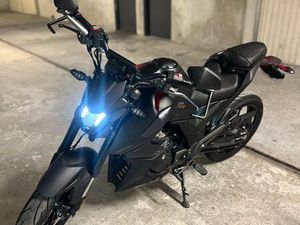 ZONTES ROADSTER 125 R