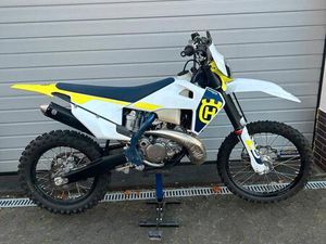 HUSQVARNA TE 300