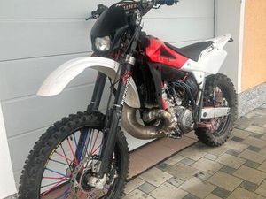 HUSQVARNA WR 250 KEINE KTM BETA