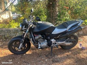HONDA HORNET 900