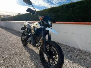 MOTO 50 CC KSR