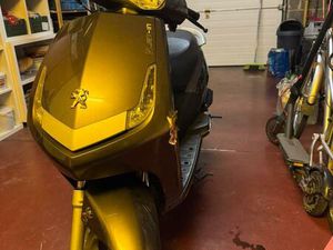 ② PEUGEOT VIVACITY 4T