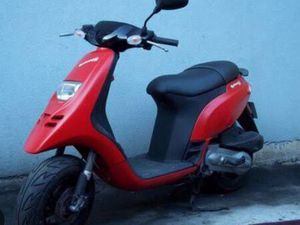 CHERCHE PIAGGIO TYPHOON 125