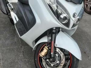 ② A VENDRE SCOOTER SYM 400 I CC