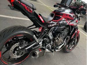 YAMAHA MT07