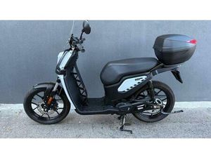 VENDO FANTIC MOTOR ISSIMO CITY L1 (2023 - 25) USATA A ROSETO DEGLI ABRUZZI (CODICE 9893976) - MOTO.IT