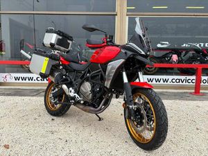 VENDO QJ MOTOR SRT 700 X (2024 - 25) USATA A SUZZARA (CODICE 9894018) - MOTO.IT