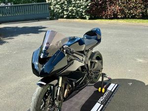 KAWASAKI ZX6R