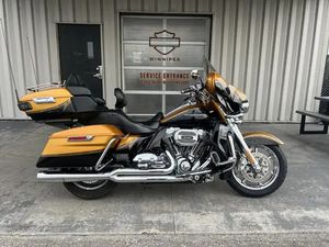 2015 HARLEY-DAVIDSON SCREAMIN' EAGLE ULTRA LIMITED