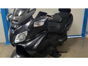 VENDO SUZUKI BURGMAN AN 650 EXECUTIVE ABS (2006 - 12) USATA A LENO (CODICE 9893960) - MOTO.IT