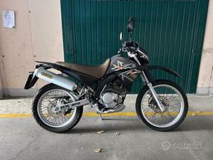 XT 125 - YAMAHA