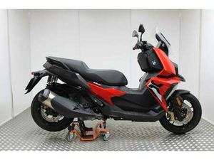 BMW C 400 X RACING RED BTW VOERTUIG ROOD
