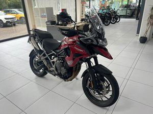 TRIUMPH TIGER 1200 GT PRO
