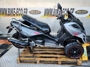 GILERA FUOCO 500 ZWART