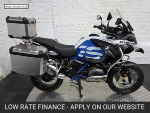 2017 BMW R1200 R1200 GS ADVENTURE TRIPLE BLACK ABS (16MY) ADVENTURE PETROL MANUAL