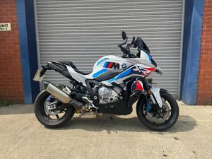 BMW M1000XR M 1000 XR 2024