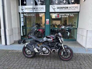 VENDO DUCATI MONSTER 821 STEALTH (2019 - 20) USATA A CESANO MADERNO (CODICE 9894403) - MOTO.IT
