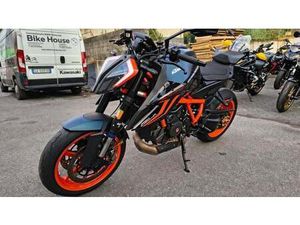 VENDO KTM 1290 SUPER DUKE R EVO (2022 - 23) USATA A GRANDATE (CODICE 9894359) - MOTO.IT