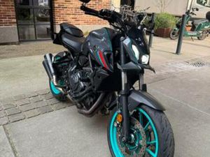 YAMAHA MT-07 2022 LEOVINCE - CYAN STORM — MOTOREN | YAMAHA — MARKTPLAATS
