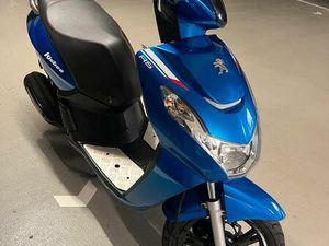 PEUGEOT KISBEE RS EURO 5 - SEHR GEPFLEGT -NEUWERTIGEM ZUSTAND