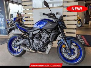NEW YAMAHA MT07 Y-AMT AUTO (ICON BLUE). £7,854 ON THE ROAD (NO ADDED FEES)