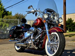 2014 CVO® SOFTAIL® DELUXE