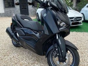 YAMAHA X-MAX 300 TECH 2025 FINANCIAMENTO GARANTIDO LOURES